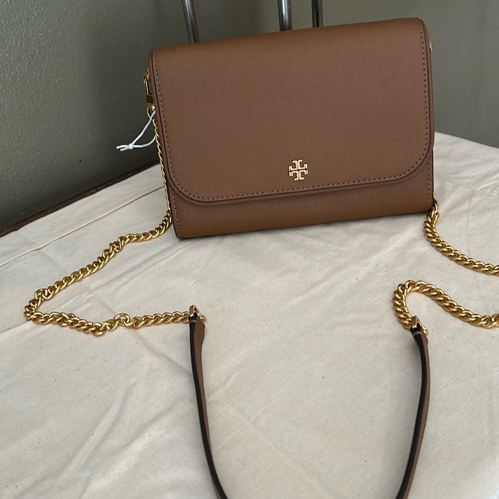 Tory Burch chain crossbody - Picture 5 of 7
